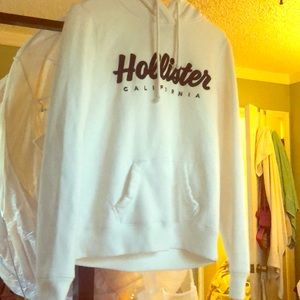 Woman's hollister hoodie